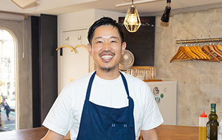 店主氏名