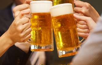 【canaeru QUIZ】ビール消費量１位！チェコでの１人あたりのビール年間消費量は？