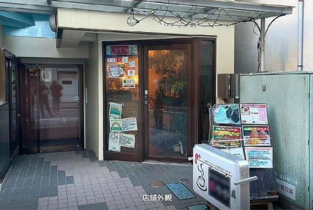 西新宿駅 徒歩3分 現況:カフェ 飲食居抜き物件 【飲食可】 (119784)