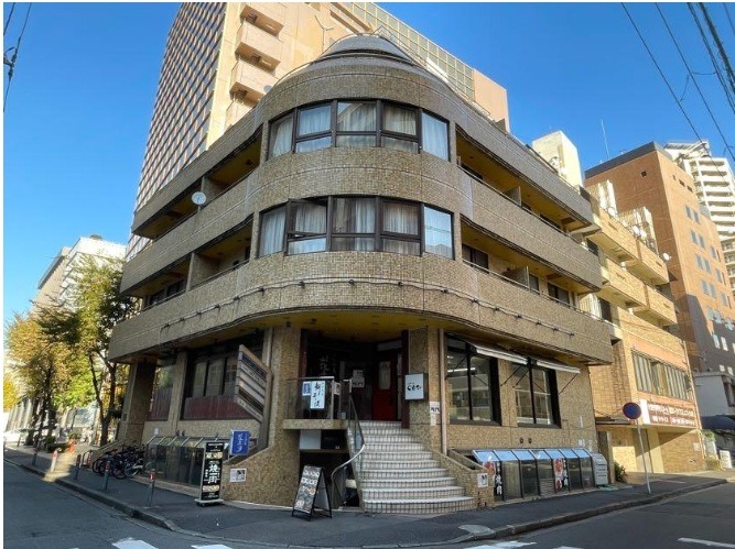 日本大通り駅 徒歩3分 現況:そば・うどん・麺類 飲食居抜き物件 【重飲食可】 (144849)