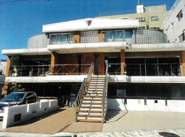 表参道駅 徒歩8分 B1F〈A号室〉半スケルトン物件 【飲食不可】 (164344)