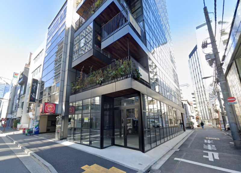 小川町１分の角地１階25坪テナント！ガラス面で視認性抜群です。サービス、飲食、物販に最適【飲食可】 (165913)