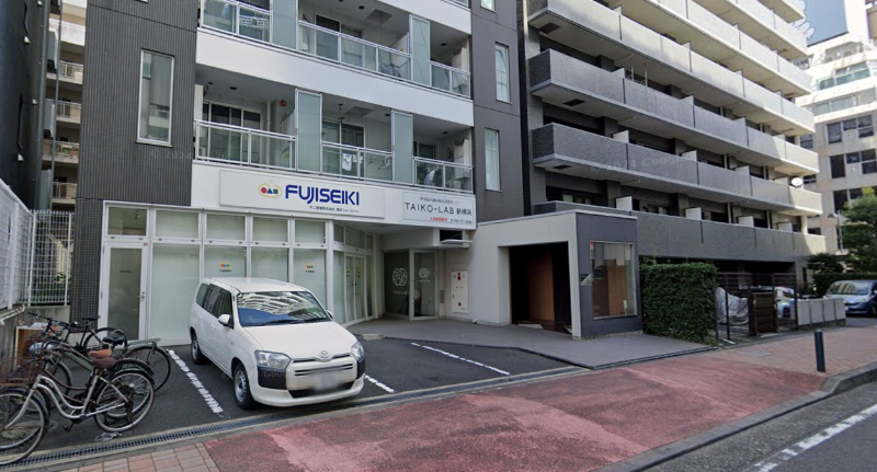 マンションのB1階_現在：太鼓教室入居中（防音内装あり）早期契約で居抜相談/天井高約３ｍ (166994)