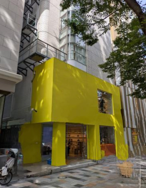 原宿駅３分、明治神宮駅目の前！表参道通りに面した地下一階30坪テナント！物販、サービスに最適です！【飲食不可】 (167305)