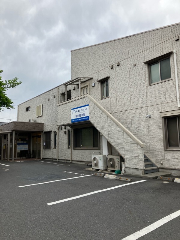 クリニック居抜き、事務所・サービス店舗歓迎、駐車場使用料含む (168039)