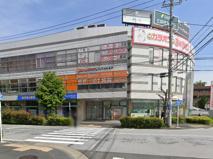 青葉台駅 徒歩2分◆ロータリーからスグの角地で視認性も抜群◆お客様用駐車場あり◆様々な業種に対応可◆ (168412)