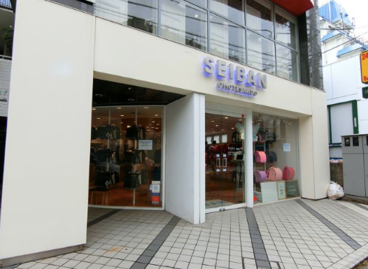 表参道駅 徒歩3分 １階路面スケルトン物件 【飲食可】 (168768)