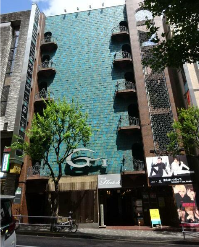 新宿三丁目駅 徒歩5分 区役所通り沿い 1Fロビー店舗区画 【飲食不可】 (103141)