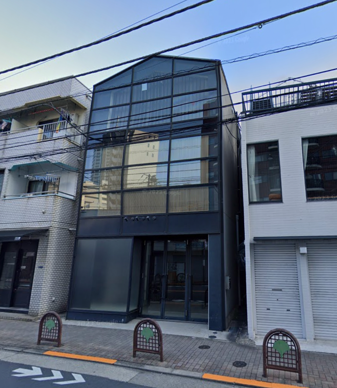 広尾駅、白金台駅１３分！通りに面した１棟１〜３階５５坪テナント！業種幅広く相談可能です♪【飲食相談可能】 (169711)