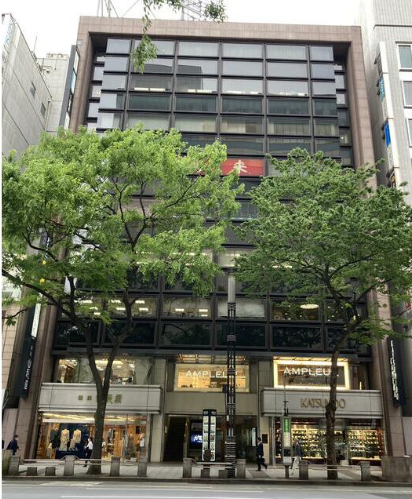 銀座駅 徒歩1分 事務所居抜き物件 【飲食不可】前面ガラス張り (170349)