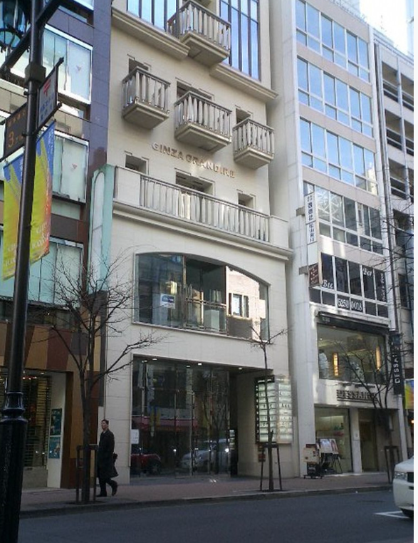 銀座駅 徒歩1分 並木通り沿い　4階 【飲食可】 (170902)