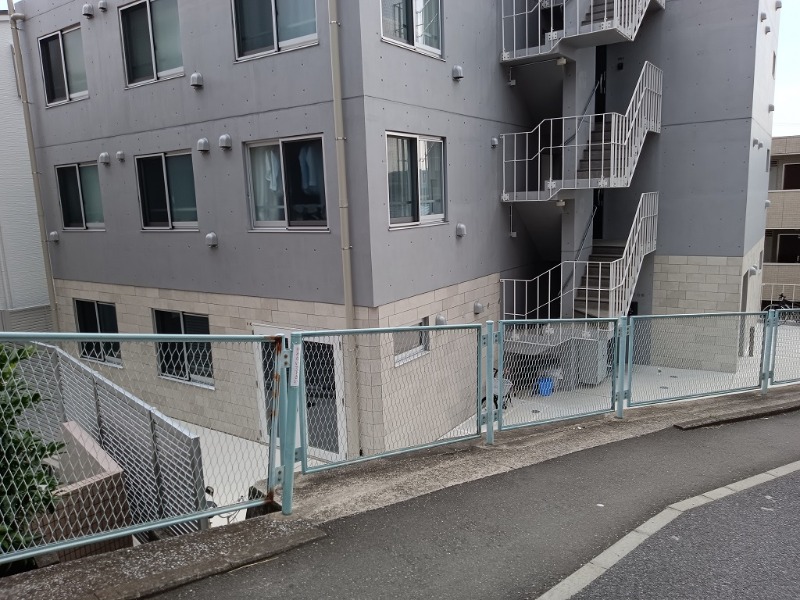 白楽駅 徒歩3分 貸主負担で事務所仕上可　記載内容はA区画とC区画合算 (170926)