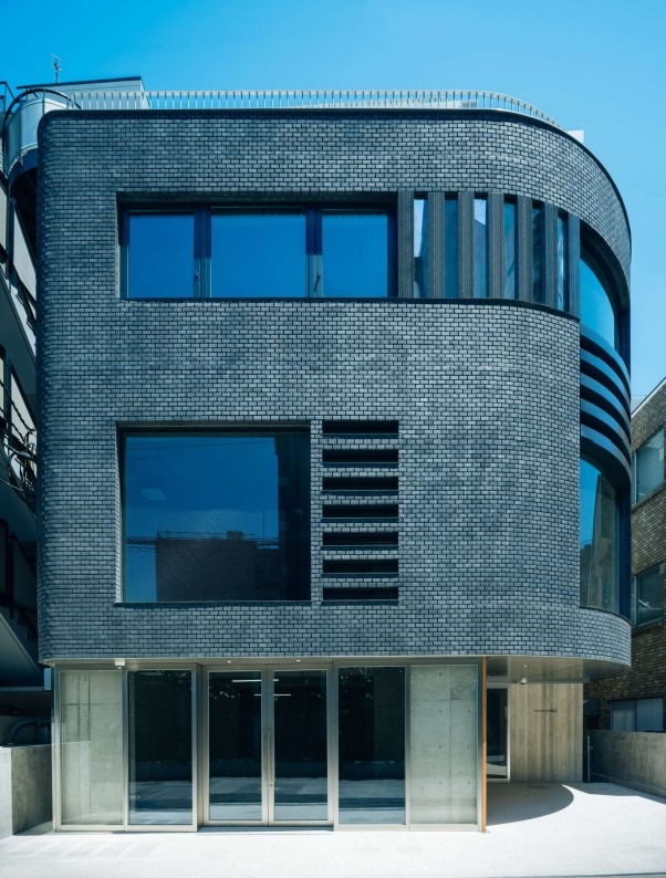 ≪表参道駅 徒歩7分｜1階・軽飲食相談可｜約58㎡≫ (171156)