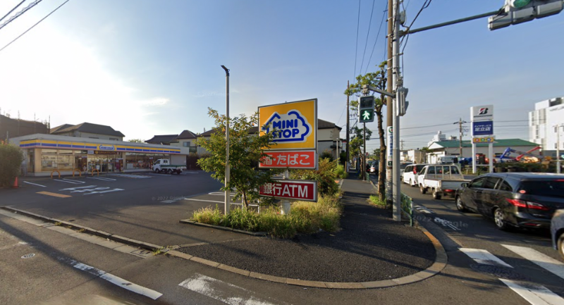 足立区鹿浜5丁目！公園近く都道に面した希少なコンビニ跡地！５１坪、駐車場１５台以上有り！飲食、サービス、物販【飲食可】 (172074)