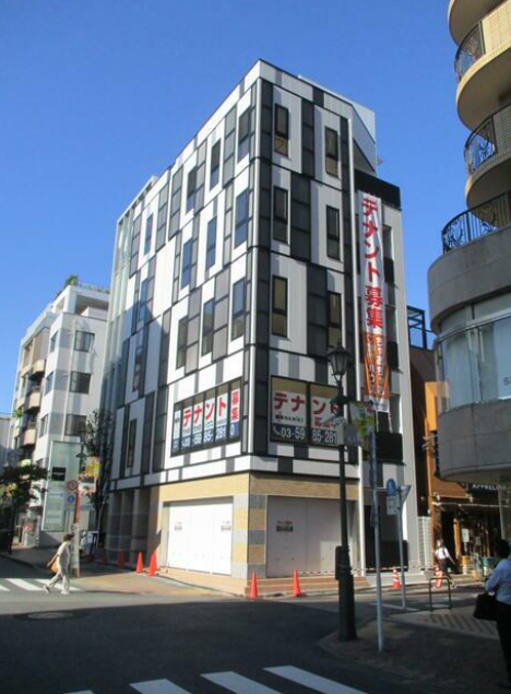 広尾駅 徒歩5分 スケルトン物件 【飲食不可】広尾散歩通りの⾓地物件！詳細・業種等はお気軽にご相談ください！ (138704)