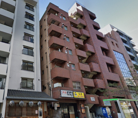 広尾駅徒歩６分／明治通り沿い２階店舗区画／エステ・整体、クリニック、教室、その他業種幅広くご相談可！／土日祝日営業可 (172469)