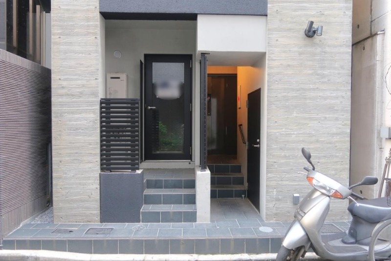 東銀座駅徒歩２分の路面店／エステ・整体・物販開業におすすめ！／カフェ・バー・深夜営業ご相談可／礼金ゼロ (172470)