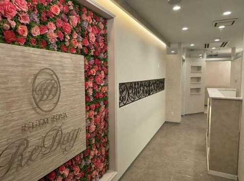 JR新宿駅徒歩8分、京王新宿線新宿駅徒歩３分、大江戸線都庁前駅徒歩６分 エステサロン居抜き 【業種相談】 (162605)