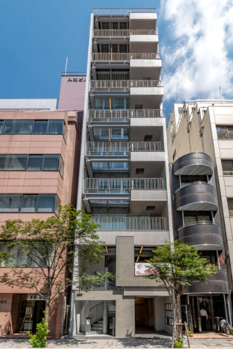 新日本橋駅 徒歩3分 直接階段あり B1Fスケルトン物件 【飲食不可】 (173689)