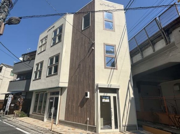 町屋駅徒歩2分 新築2階 飲食店不可[11408] (174078)