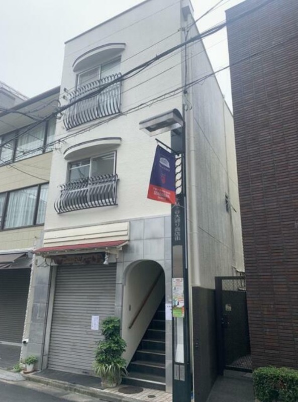 ■北参道駅 徒歩4分 現況:事務所仕様物件(※2Fがメインフロアになります) 【飲食可】 (174197)