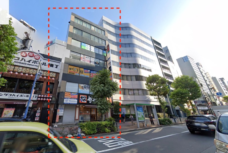 JR五反田駅徒歩２分！１階にかつや様入居のビルです！同ビル内バッティング業種、飲食業は不可となります。 (174336)