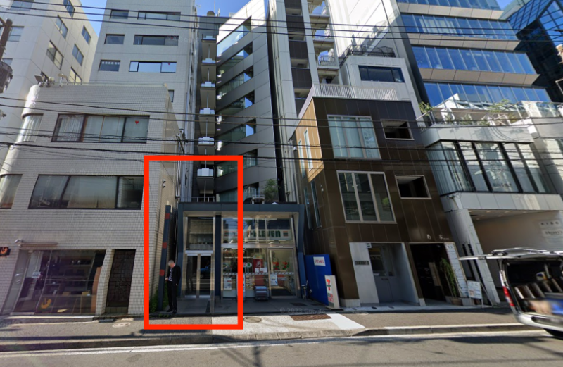 表参道５分骨董通りに面した地下一階７０坪テナント！専用階段あり♪１階コンビニで視認性あり【重飲食可能】 (174342)