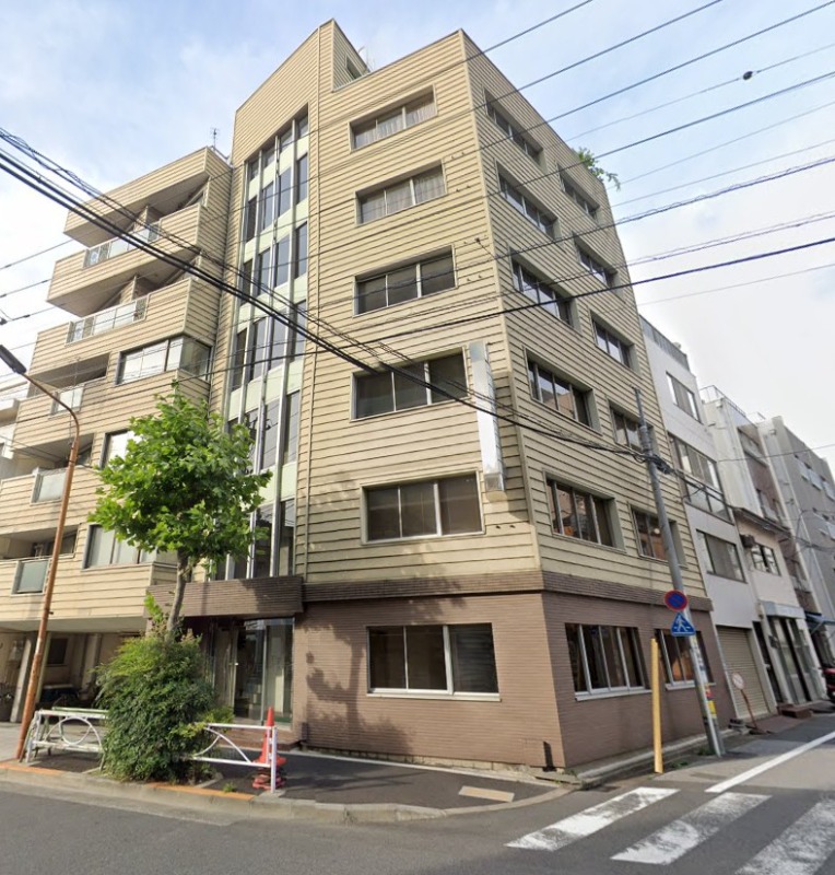 森下駅徒歩7分 視認性のある角地路面店[11417] (174529)