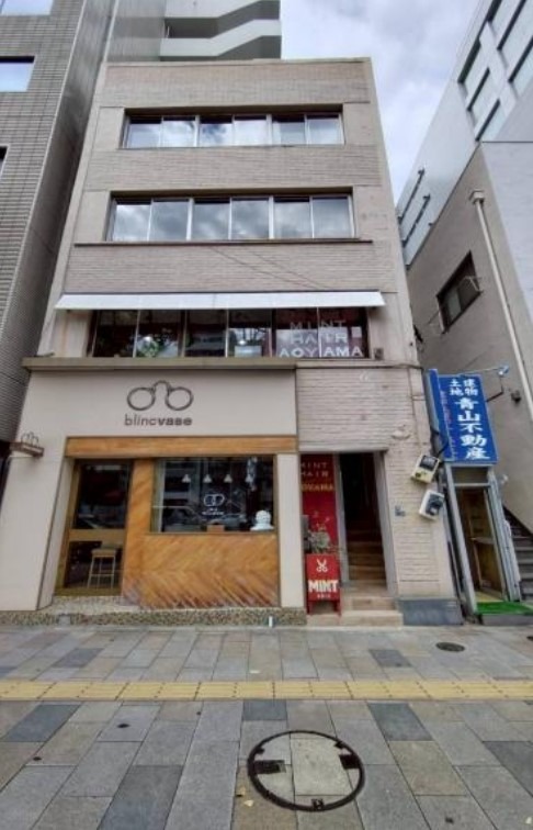 ≪表参道駅徒歩2分｜3-4階・店舗事務所｜44.96㎡≫ (175546)