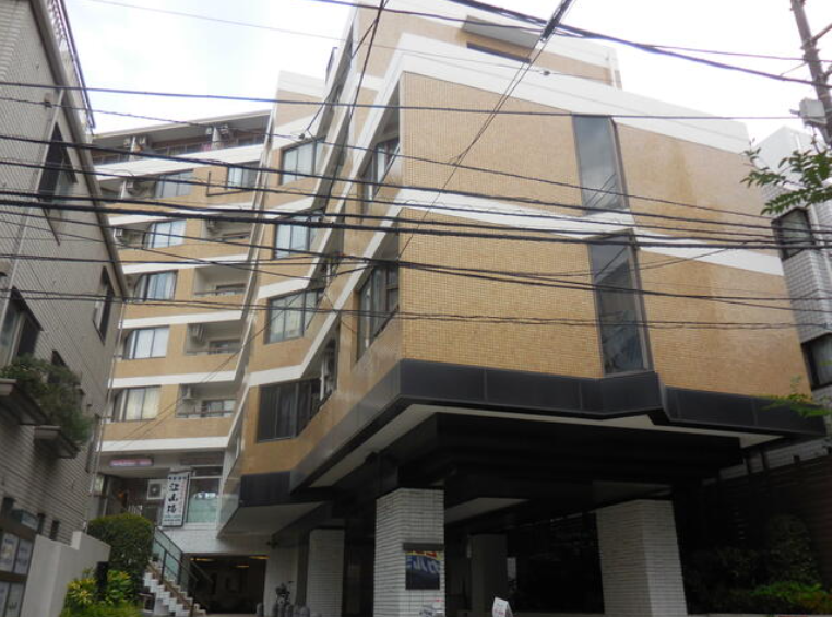 【TR1006】千代田線「乃木坂駅」から7分、飲食不可、リフォーム完了済、前テナントバレエ教室、業種ご相談！ (176129)