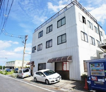 ■原市駅 徒歩14分 現況:1F倉庫・2F事務所・3F住居事務所【飲食可】 (176132)