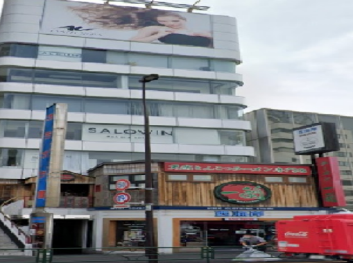 明治神宮前〈原宿〉駅 徒歩1分 1Fスケルトン物件 【軽飲食可】 (90203)