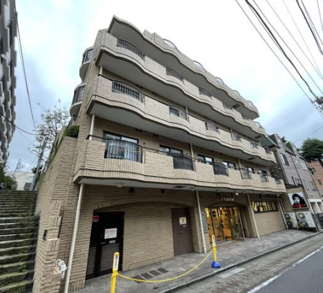 石川台駅 徒歩2分 1Fスケルトン物件 【飲食不可】 (177042)