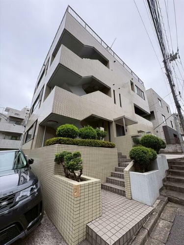 乃木坂駅 徒歩3分 事務所物件【飲食不可】エステサロン/その他サロン/マッサージ・整体院/病院・クリニック/塾 (177377)