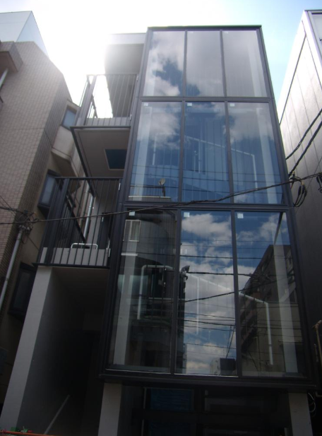 広尾駅 徒歩4分 1F 物販店居抜き物件 【飲食可】 (177742)