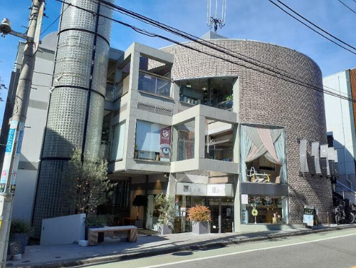 自由が丘駅 徒歩5分 スケルトン物件 【軽飲食可(重飲食不可)】※給排気スリーブの一部を換気扇用スリーブに転用できる場合 (178013)