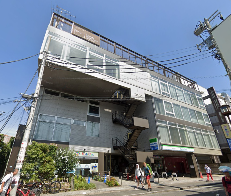 JR「鎌倉」駅東口徒歩2分の好立地！スケルトン渡し。 (178107)