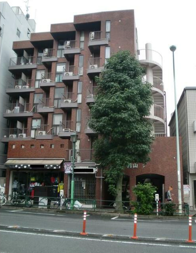 外苑前駅 徒歩6分　カフェバー居抜き物件 【軽飲食可(重飲食不可)】空調機あり/ 換気口あり (178118)