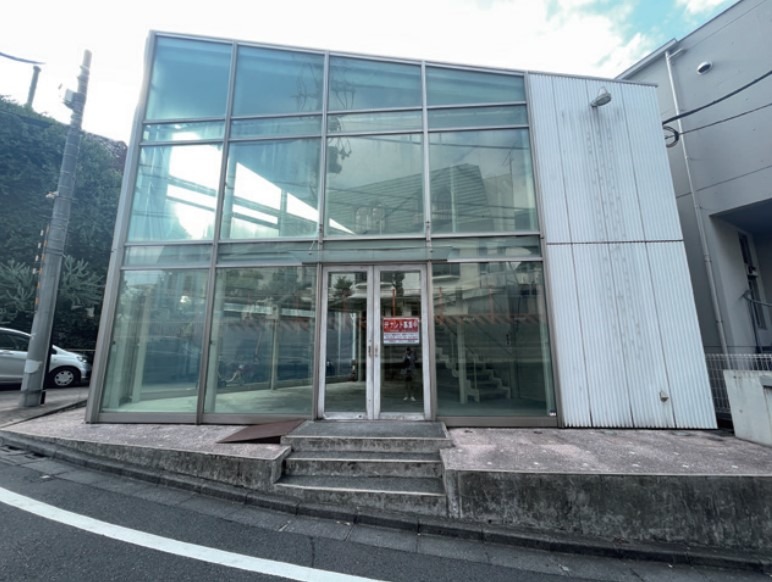 ≪表参道駅 徒歩7分｜1-2階・約104㎡｜店舗（業種相談可）≫ (178191)