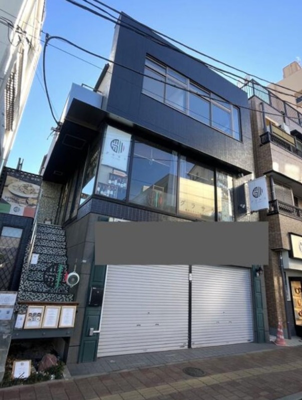 神楽坂駅 徒歩1分 1Fスケルトン物件 【飲食可】 (178325)