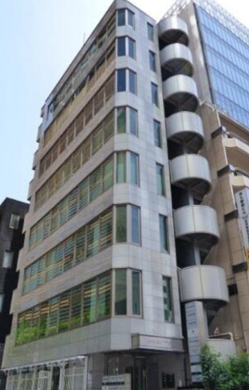 溜池山王駅 徒歩1分 榎坂通り角地 1Fスケルトン物件 【軽飲食可】 (108568)