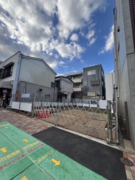 ≪目黒駅 徒歩14分｜1階・新築店舗｜97.03㎡／業種相談≫ (179033)