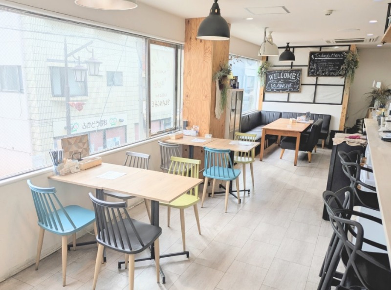 長原駅より徒歩１分！美麗内装のカフェバー居抜き物件！ (179105)