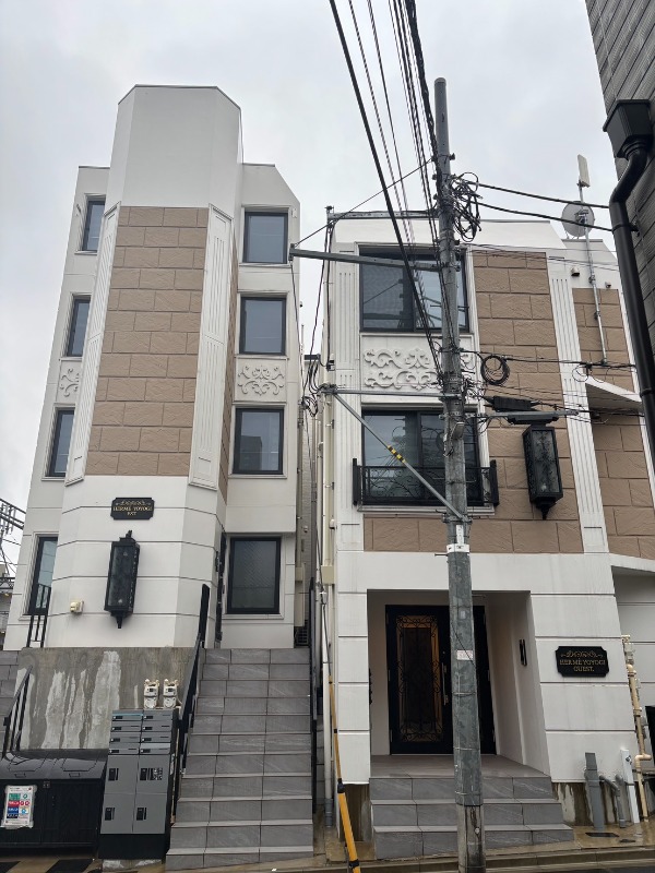 南新宿駅 徒歩3分 メゾネット　【エステ・ネイルサロン・フェイシャルエステ・アイサロン】立て看板禁止（予約制のみ） (179301)