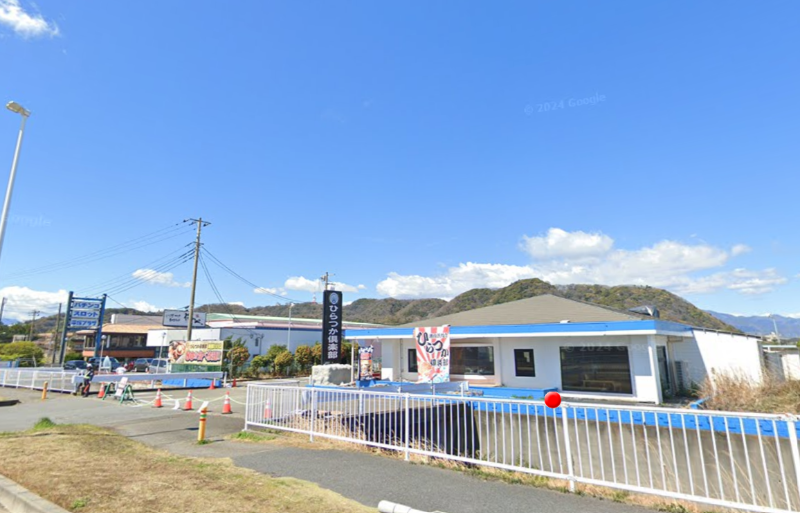 【KKM1104】国道134号に面する物件募集！駐車場18台有り！飲食店居抜き！ (179429)