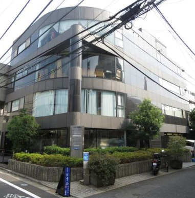 外苑前駅 徒歩7分 2F〈202号室〉事務所仕様物件 【飲食不可】 (179524)