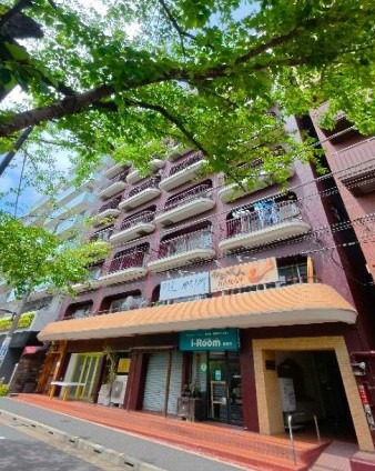 巣鴨徒歩2分 すがも桜並木通り沿い 直接階段あり[11548] (180255)