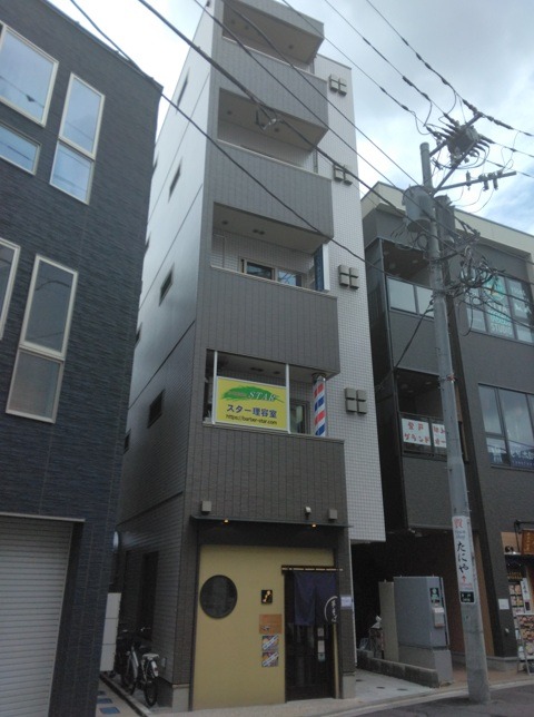 登戸駅出口から徒歩１分で土地区画整理事業地内の駅近物件！！ (181037)