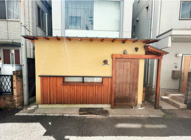 表参道駅 徒歩12分 現況:その他居抜きなど物件 【重飲食可】　　詳細業種はご相談ください。 (140322)