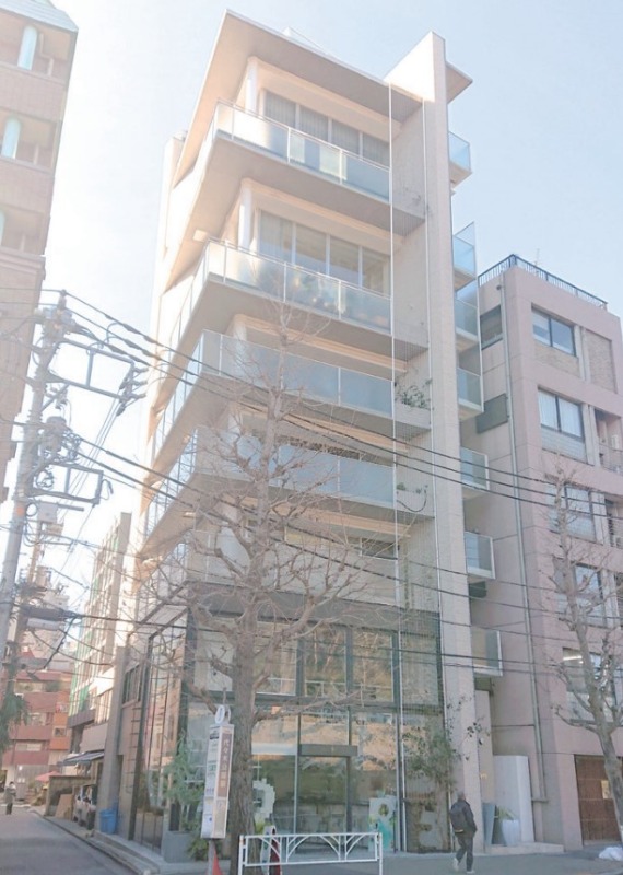 ≪代々木公園駅 徒歩2分｜B1-2階・飲食相談｜201.62㎡≫ (181537)